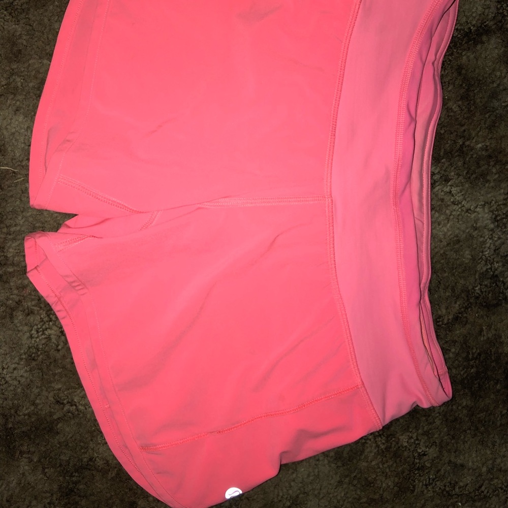 Grapefruit LuLulemon sz 4 speeds